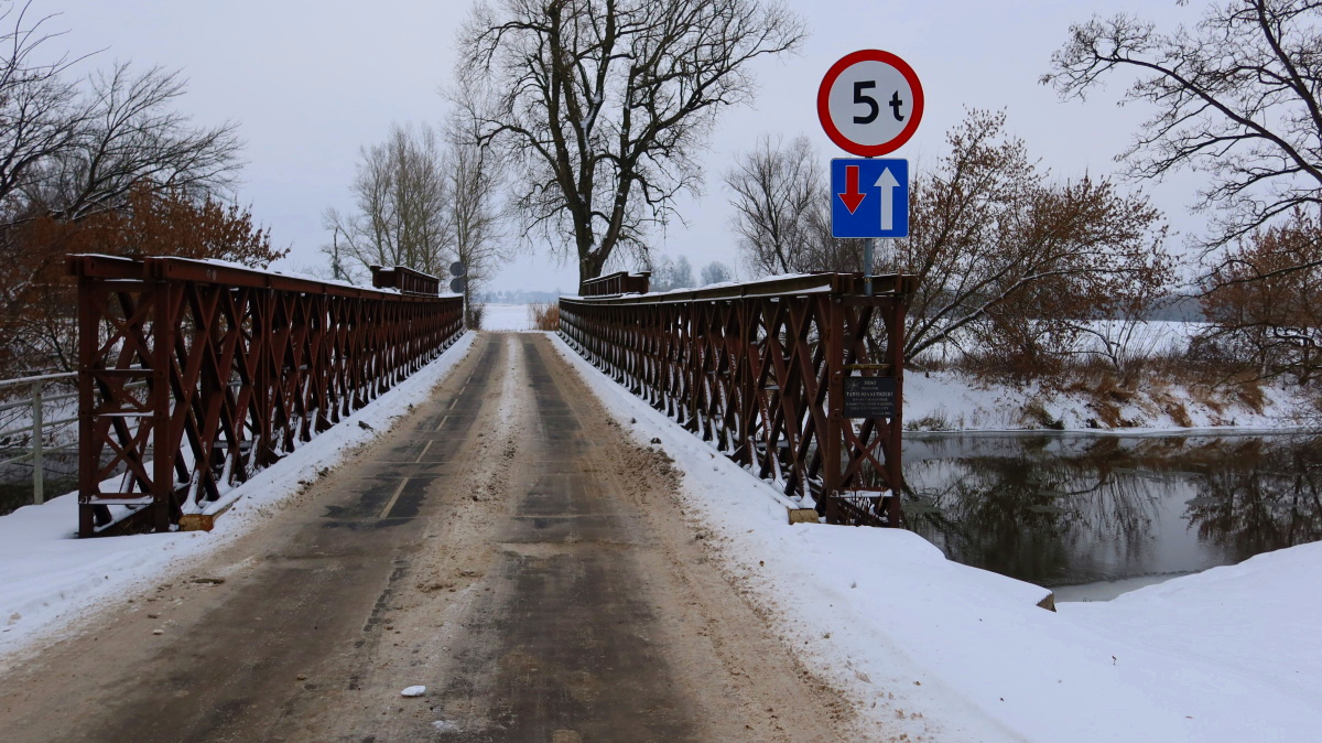 most na Bzurze im. gen. Tadeusza Kutrzeby i pomnik bitwy nad Bzurą, Witkowice
