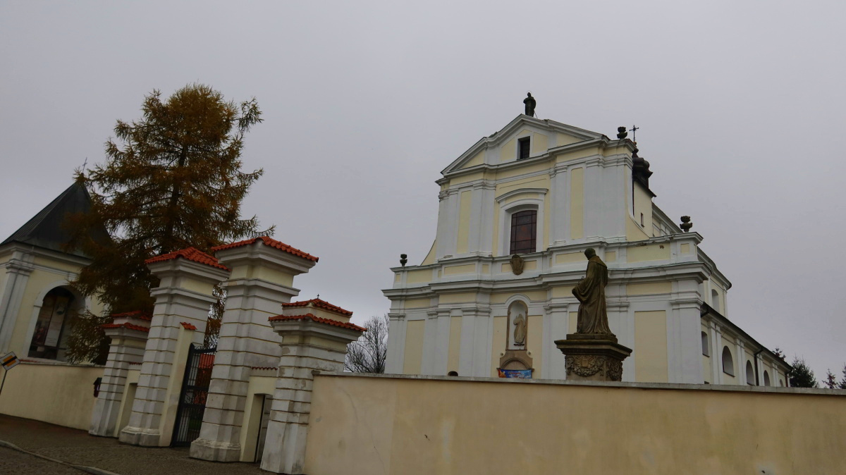 kościół pw. Trójcy Przenajświętszej, Ciechanowiec