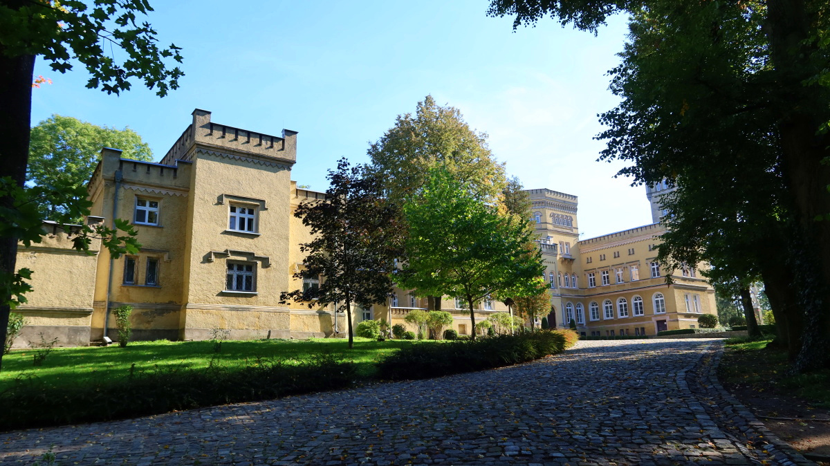 pałac Narzymskich, Jabłonowo-Zamek