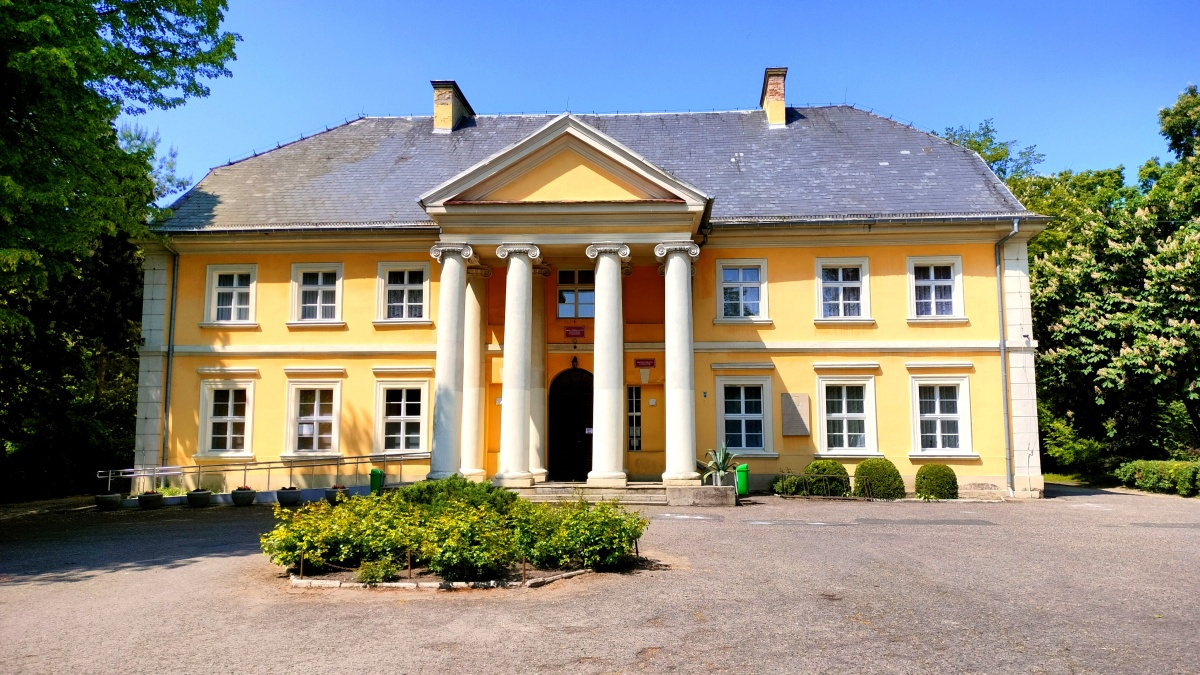 pałac władysława reymonta kołaczkowo