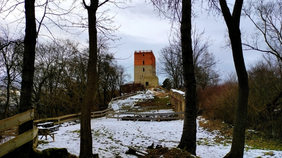 ruiny zamku, Melsztyn