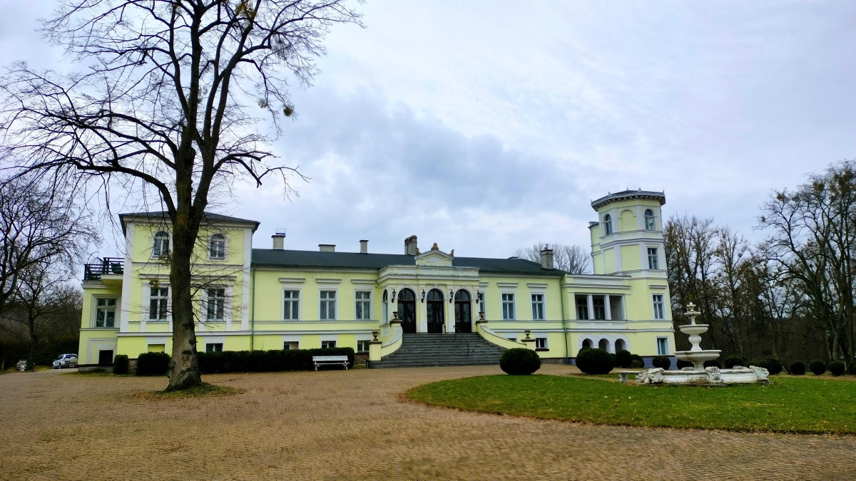 pałac, Rzęszkowo