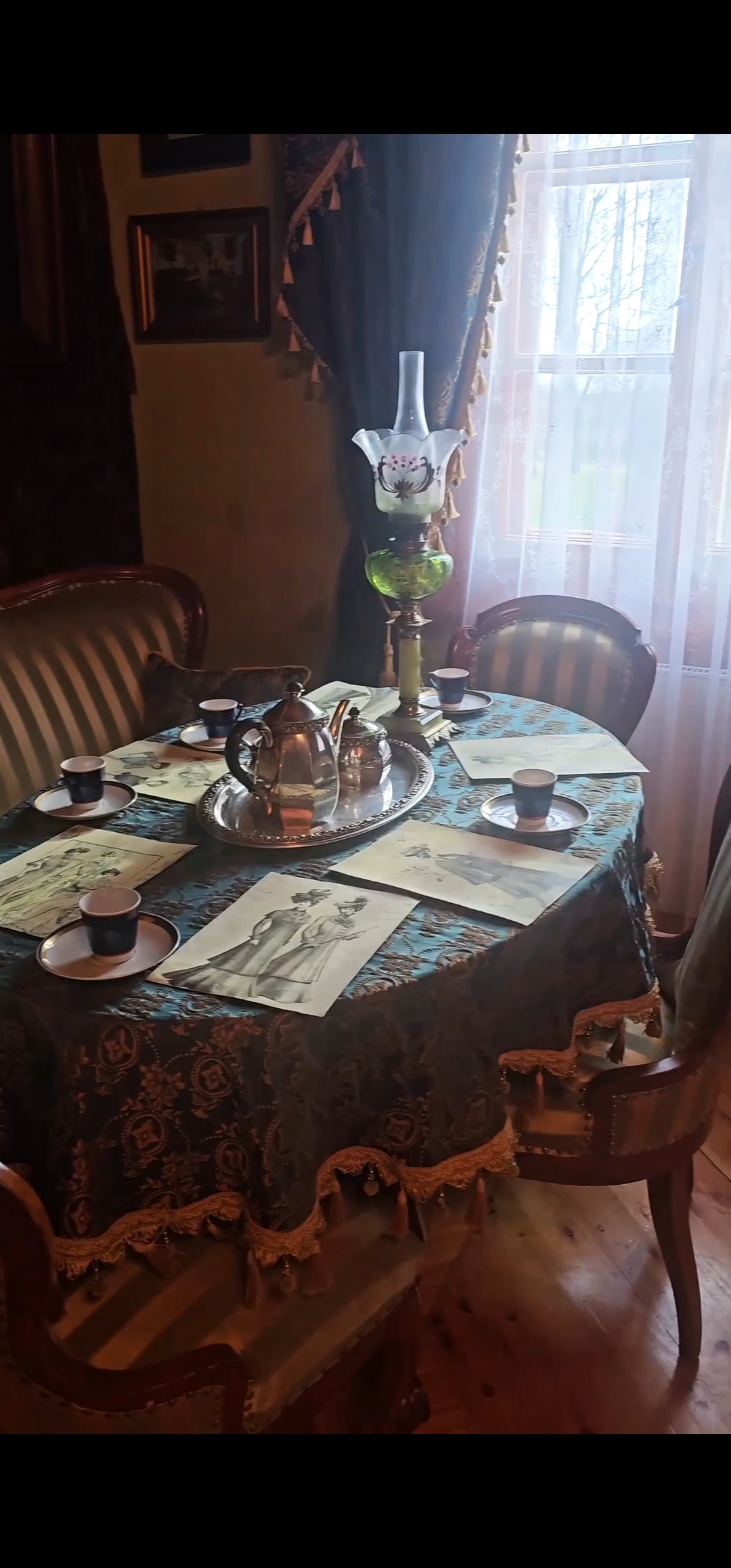 Muzeum Wnętrz Dworskich w Ożarowie